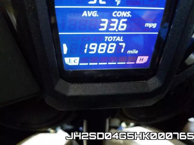 JH2SD04G5HK000765 фото 8