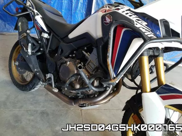 JH2SD04G5HK000765 фото 9