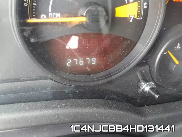 1C4NJCBB4HD131441 фото 8