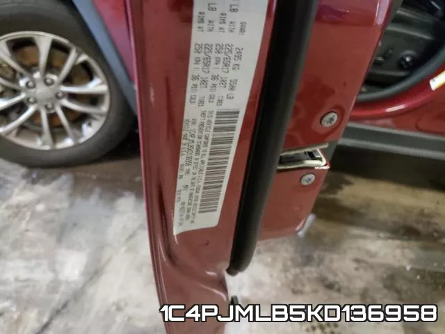 1C4PJMLB5KD136958 фото 2