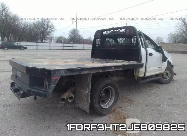 1FDRF3HT2JEB09825 фото 4