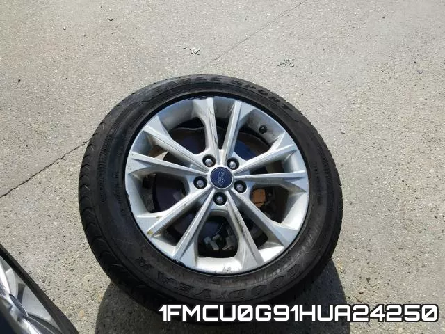 1FMCU0G91HUA24250 фото 10