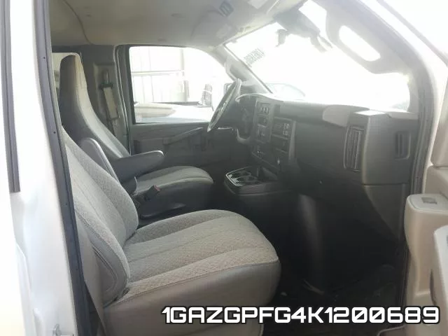 1GAZGPFG4K1200689 фото 6