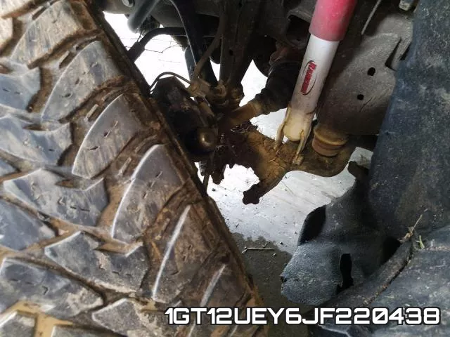 1GT12UEY6JF220438 фото 10