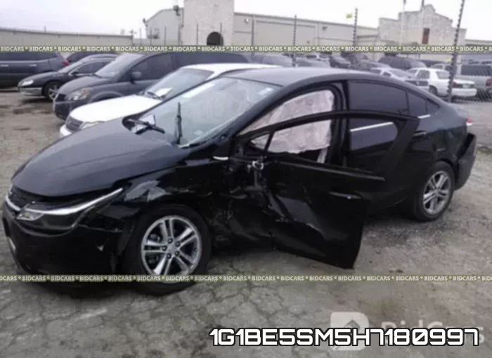1G1BE5SM5H7180997 фото 3