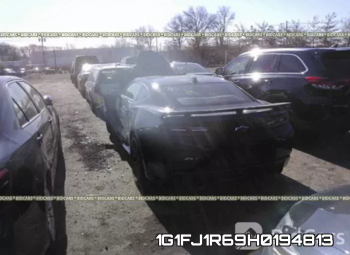 1G1FJ1R69H0194813 фото 4