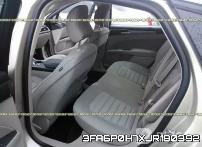 3FA6P0H7XJR180392 фото 9