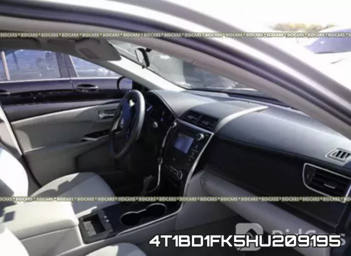 4T1BD1FK5HU209195 фото 6