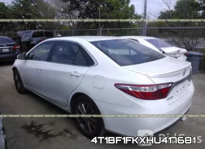 4T1BF1FKXHU417681 фото 4