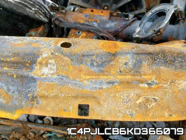 1C4PJLCB6KD366079 фото 2