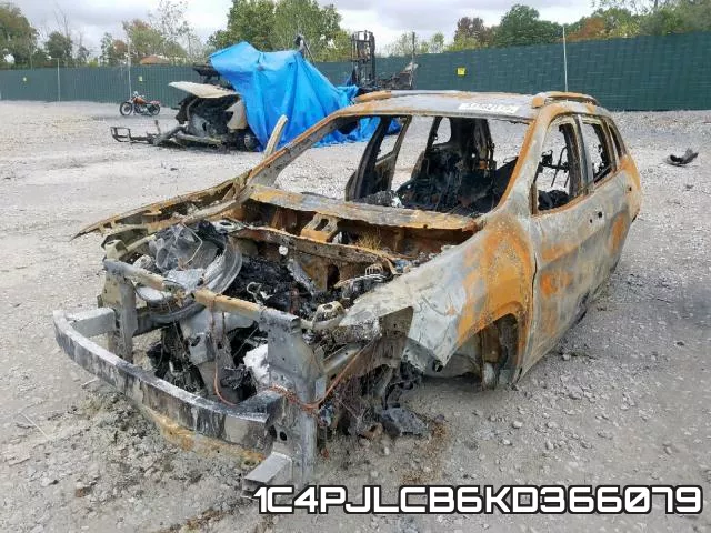 1C4PJLCB6KD366079 фото 3