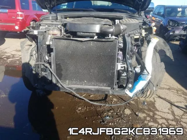 1C4RJFBG2KC831969 фото 9