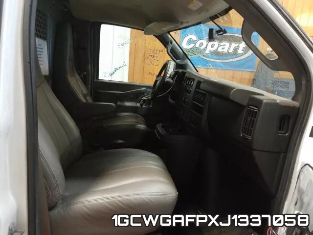 1GCWGAFPXJ1337058 фото 6