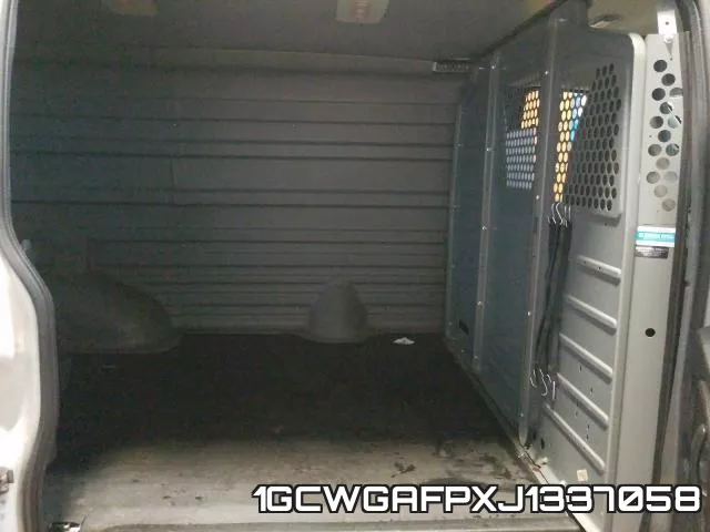 1GCWGAFPXJ1337058 фото 7