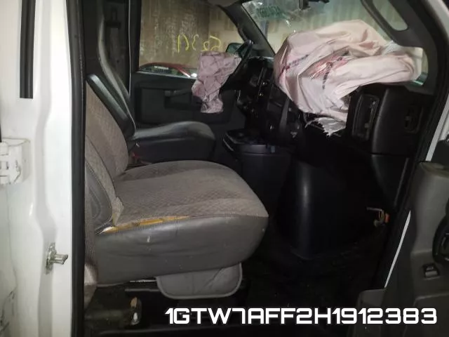 1GTW7AFF2H1912383 фото 6