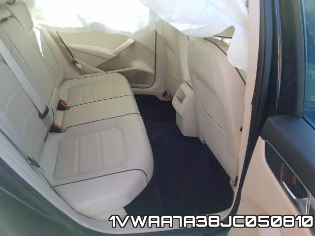 1VWAA7A38JC050810 фото 7
