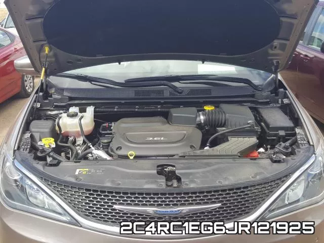 2C4RC1EG6JR121925 фото 8