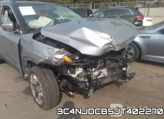 3C4NJDCB5JT402270 фото 7