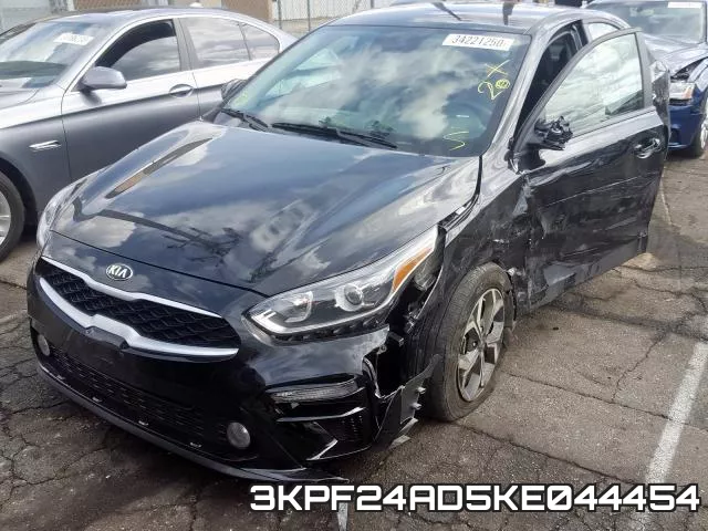 3KPF24AD5KE044454 фото 3