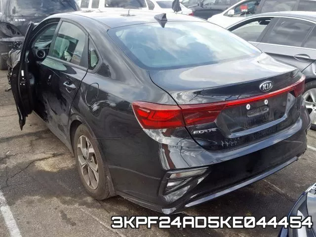 3KPF24AD5KE044454 фото 4