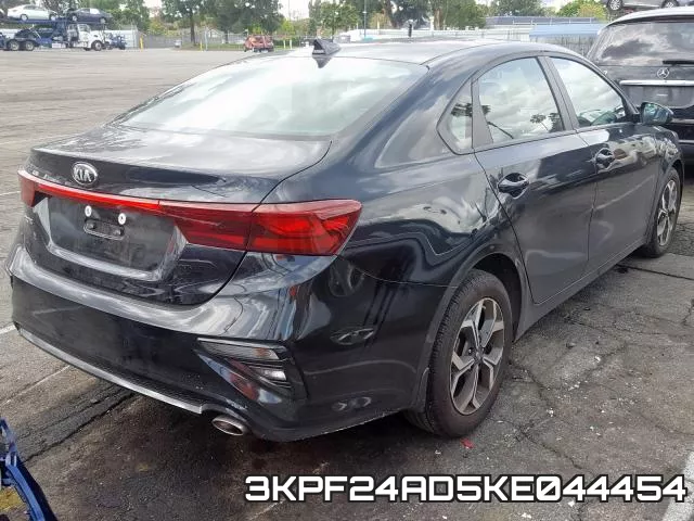 3KPF24AD5KE044454 фото 5