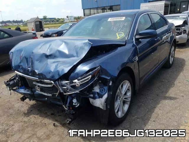 1FAHP2E86JG132025 фото 3