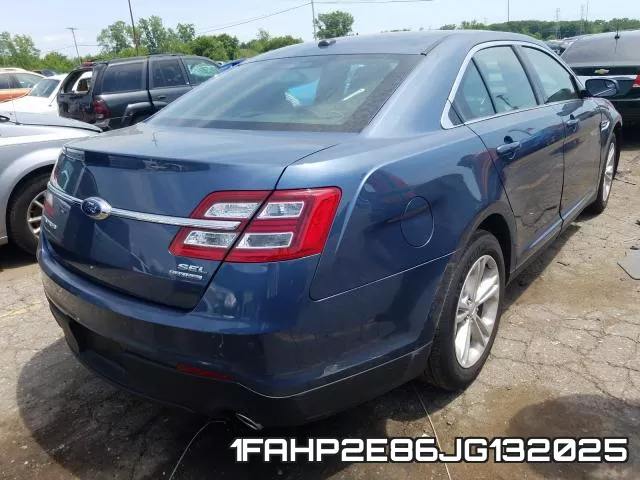 1FAHP2E86JG132025 фото 5