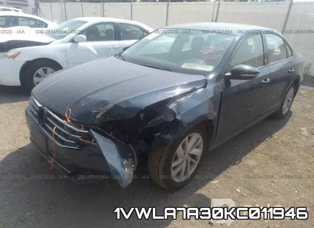 1VWLA7A30KC011946 фото 3