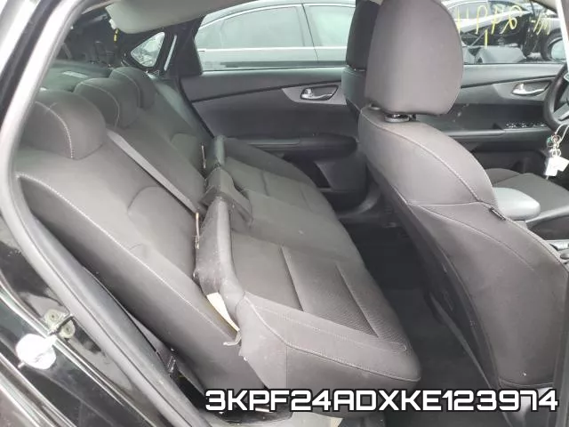 3KPF24ADXKE123974 фото 7