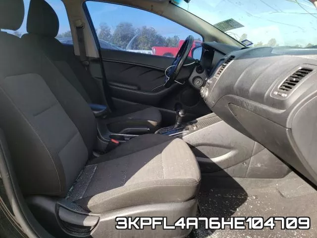 3KPFL4A76HE104709 фото 6