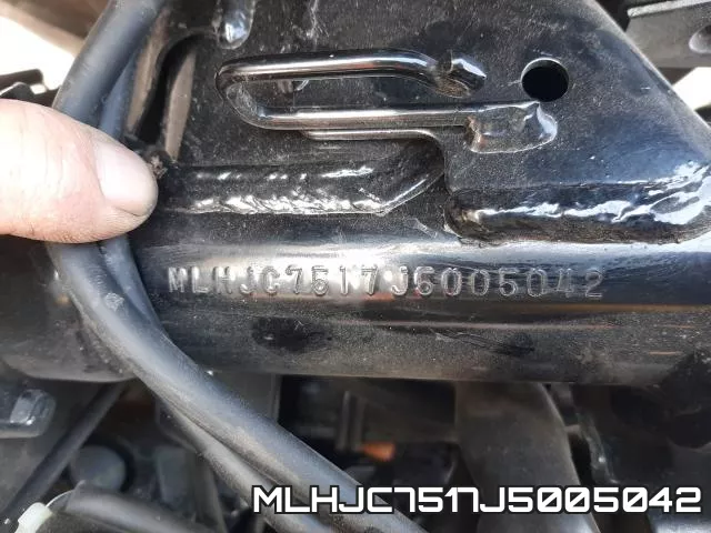 MLHJC7517J5005042 фото 2