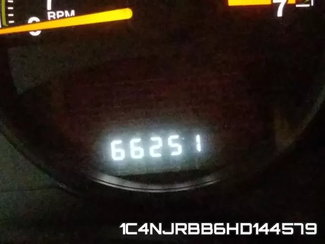 1C4NJRBB6HD144579 фото 8