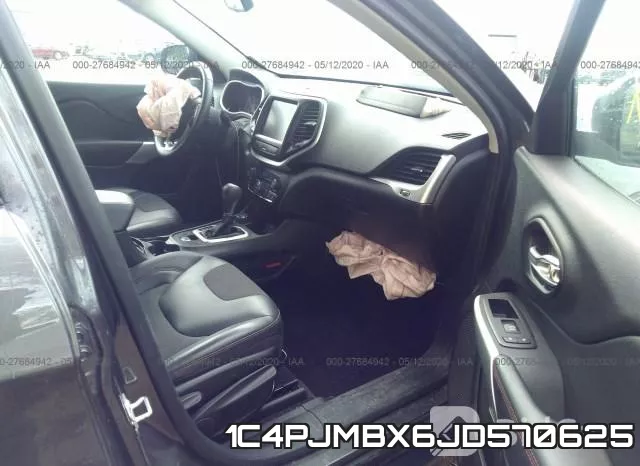 1C4PJMBX6JD570625 фото 5