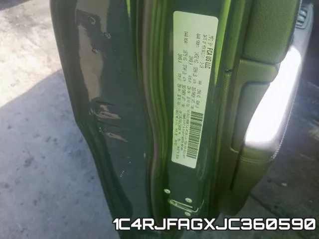 1C4RJFAGXJC360590 фото 2