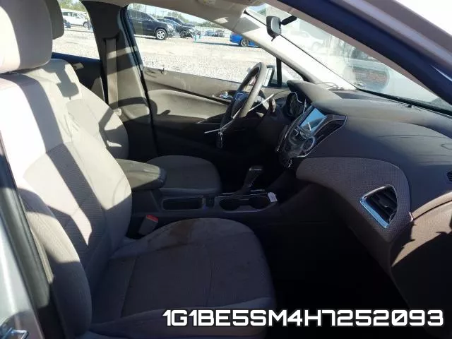 1G1BE5SM4H7252093 фото 6
