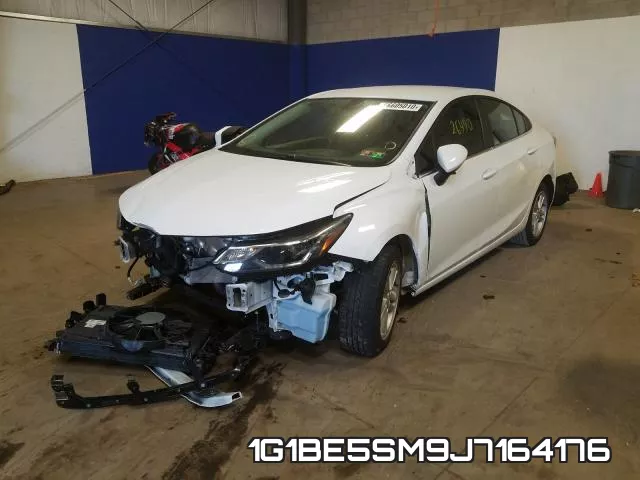 1G1BE5SM9J7164176 фото 3