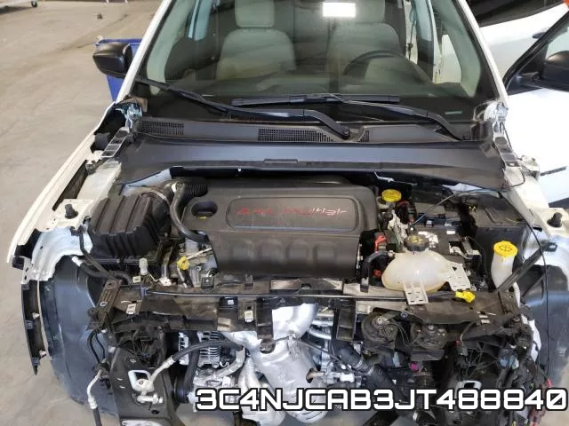 3C4NJCAB3JT488840 фото 8