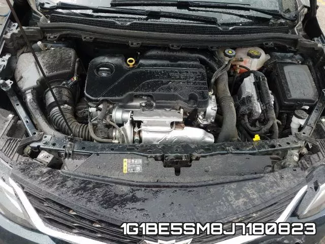 1G1BE5SM8J7180823 фото 8