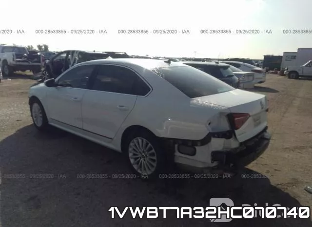 1VWBT7A32HC070740 фото 4