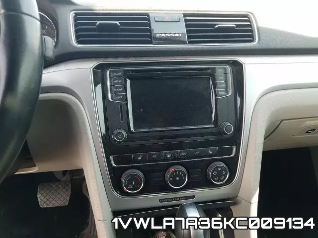 1VWLA7A36KC009134 фото 10
