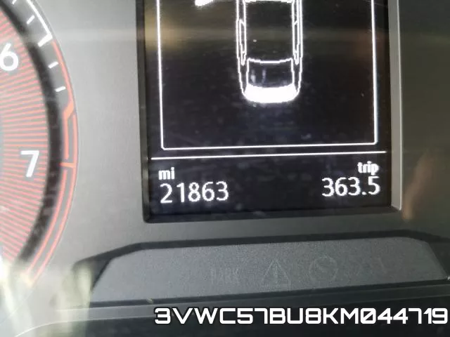 3VWC57BU8KM044719 фото 9