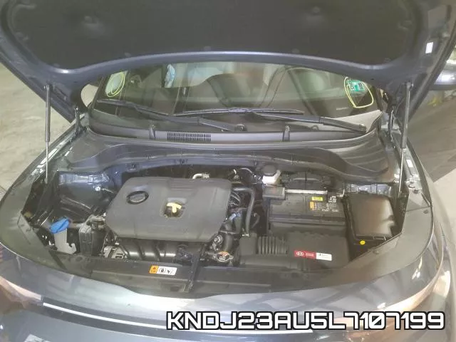 KNDJ23AU5L7107199 фото 8