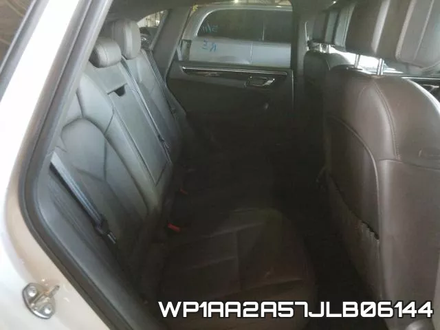 WP1AA2A57JLB06144 фото 7