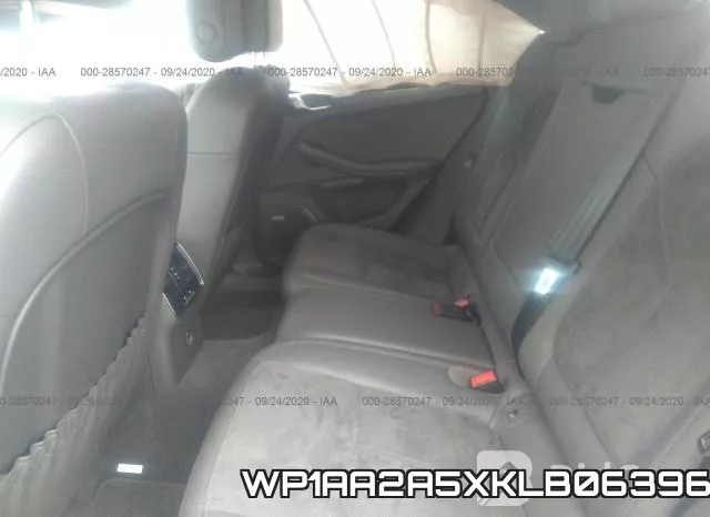 WP1AA2A5XKLB06396 фото 9
