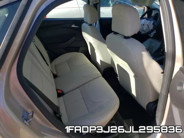 1FADP3J26JL295836 фото 7