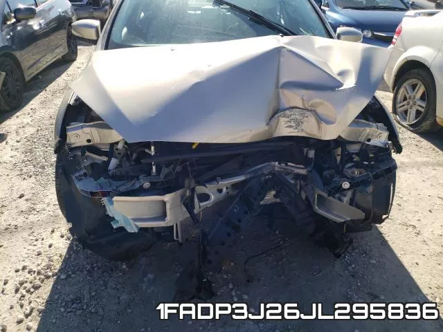 1FADP3J26JL295836 фото 10