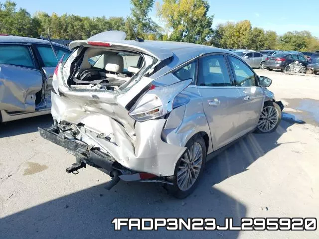 1FADP3N23JL295920 фото 4