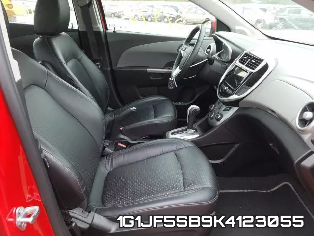 1G1JF5SB9K4123055 фото 5