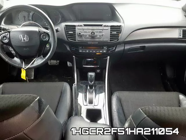 1HGCR2F51HA211054 фото 10