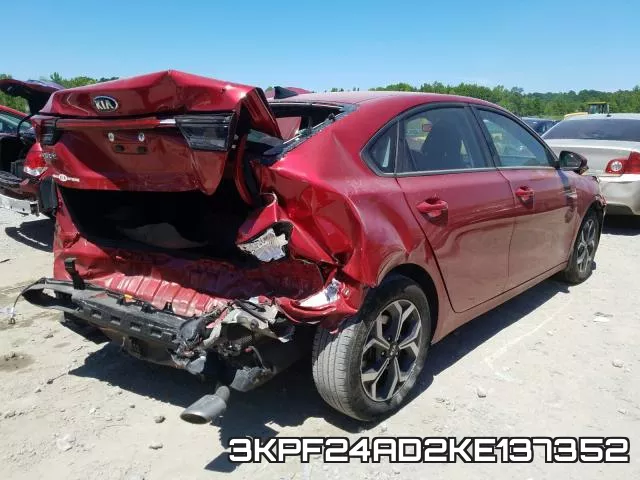 3KPF24AD2KE137352 фото 5